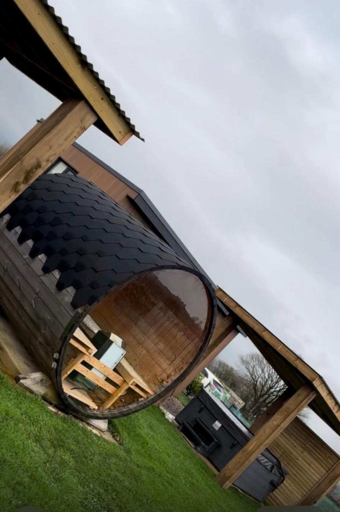 Slemish Hideaway - Funky Pheasant Villa Broughshane ภายนอก รูปภาพ